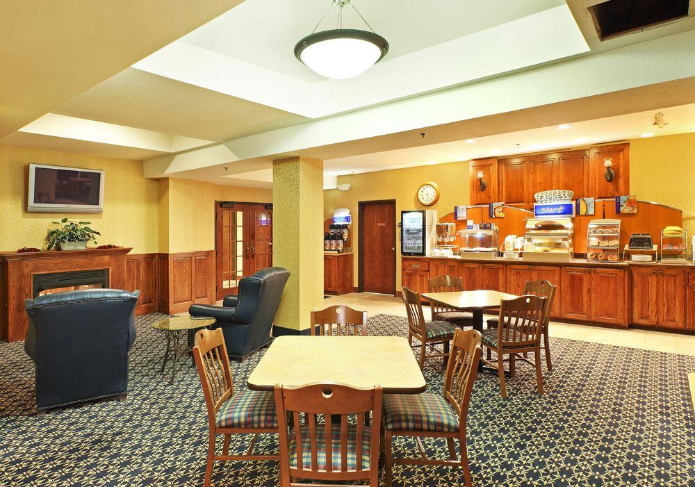 Holiday Inn Express Hotels & Suites Mountain Home By Ihg Exteriör bild